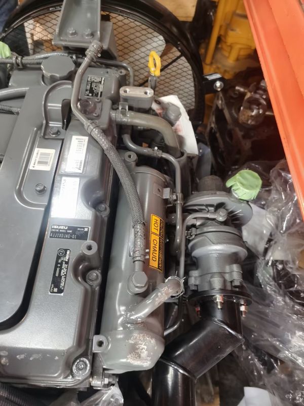 Motor de escavadeira ISUZU 4JJ1-XDJAG-01-C3 para aplicação industrial
