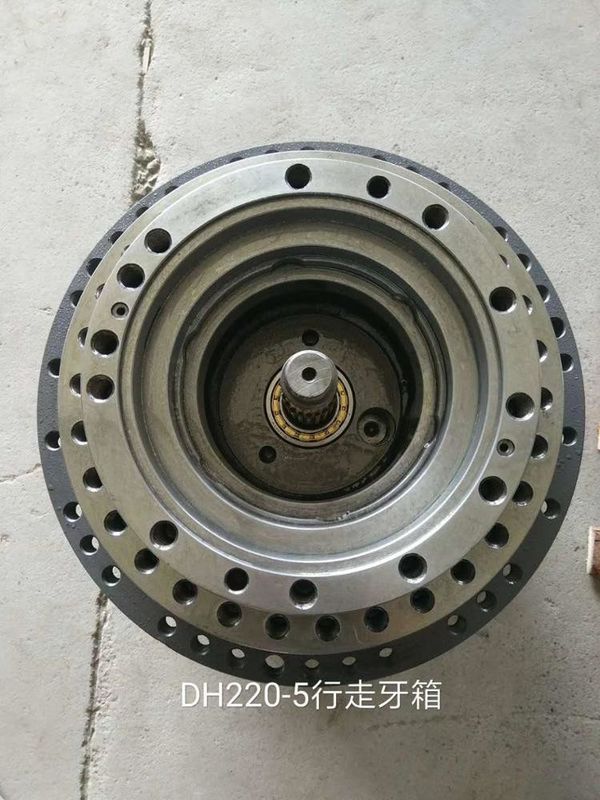 DH220-5 Motor de viagem de redução de acionamento final Device Gear Box Aplicar a Doosan Excavation Peças sobressalentes