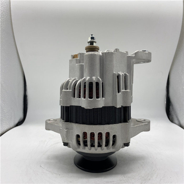 8-97182289-2 A2TA8383 Alternador de carro Diesel 4JG1 Partes do motor 24V 45A Hitachi Zax70